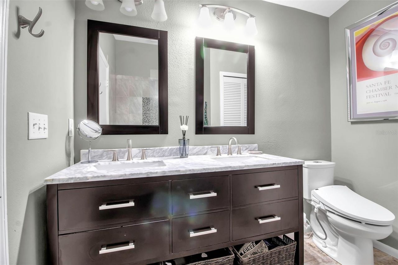 5232 White Sand Circle Ne, Saint Petersburg, FL 33703 Photo