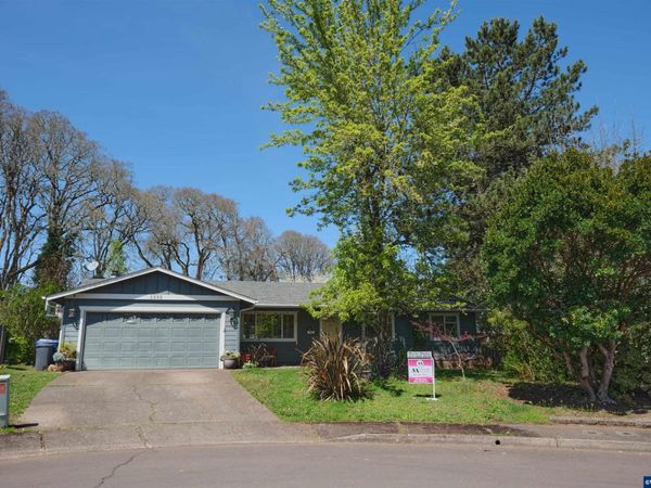 5555 Salinas Ct S, Salem, OR 97306