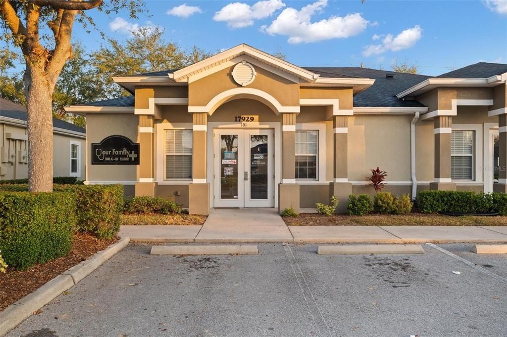 17929 Hunting Bow Circle, Unit 101 & 102, Lutz, FL 33558 Photo