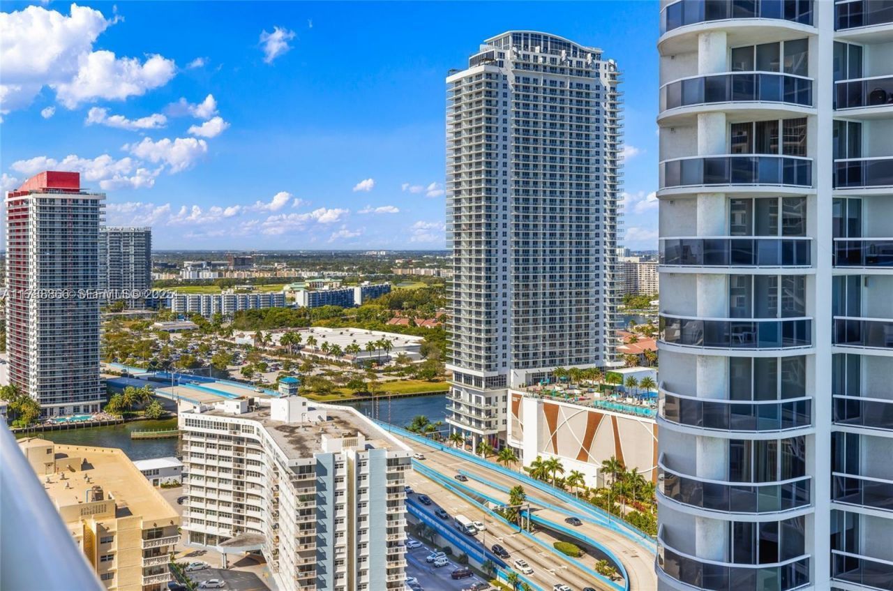 1830 S Ocean Dr, Unit 2209, Hallandale Beach, FL 33009 Photo