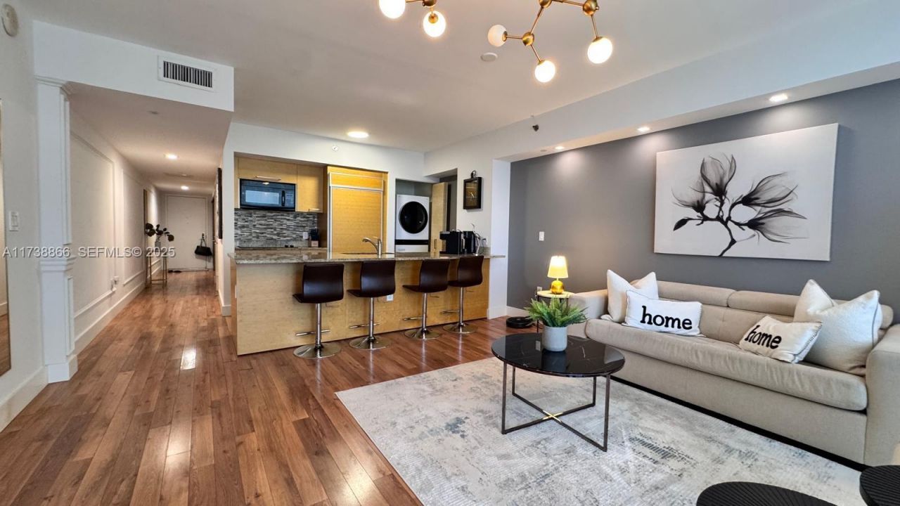 1830 S Ocean Dr, Unit 2209, Hallandale Beach, FL 33009 Photo