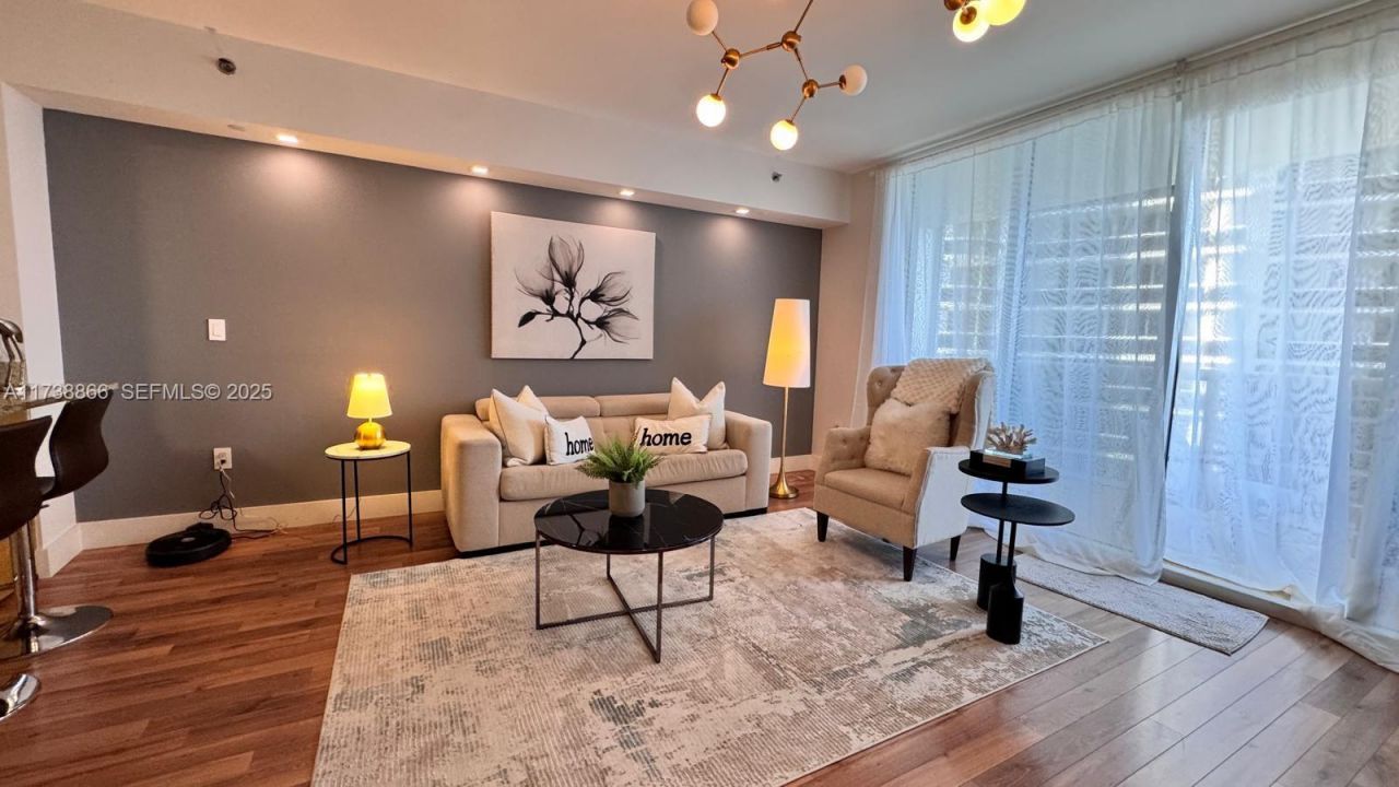 1830 S Ocean Dr, Unit 2209, Hallandale Beach, FL 33009 Photo