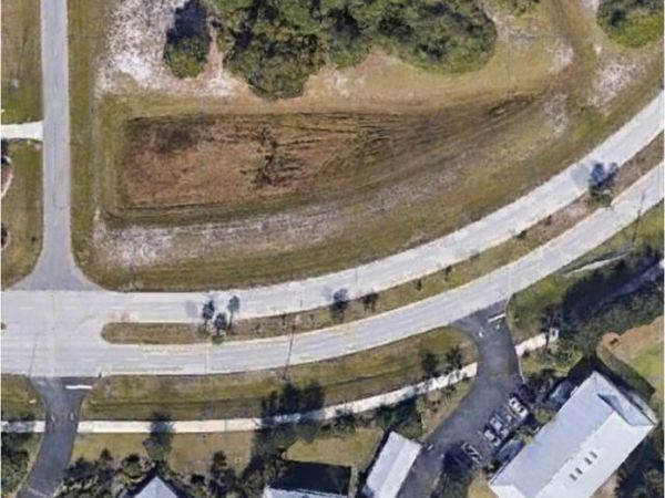 107 Lomas Road, Rotonda West, FL 33947