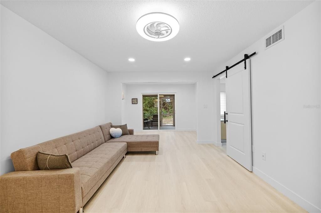 4126 Heron Way, Unit B113, Bradenton, FL 34205 Photo