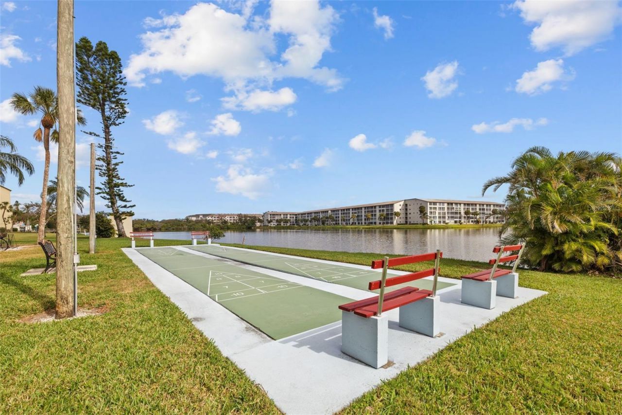 4126 Heron Way, Unit B113, Bradenton, FL 34205 Photo