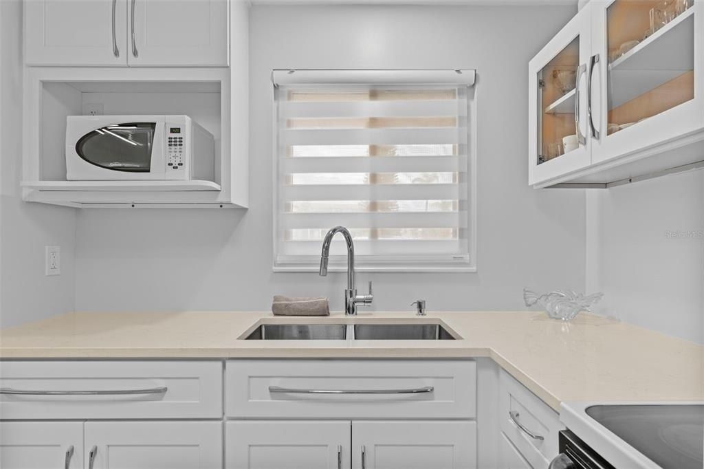 4126 Heron Way, Unit B113, Bradenton, FL 34205 Photo