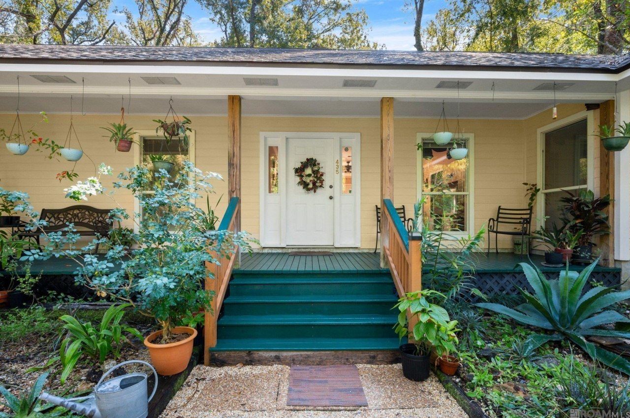 435 Pecan Dr, Saint Gabriel, LA 70776 Main Photo