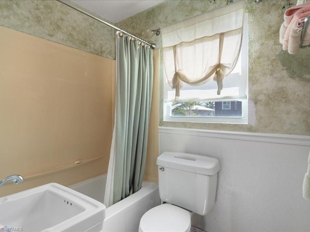 565 Coconut Ave, Goodland, FL 34140 Photo