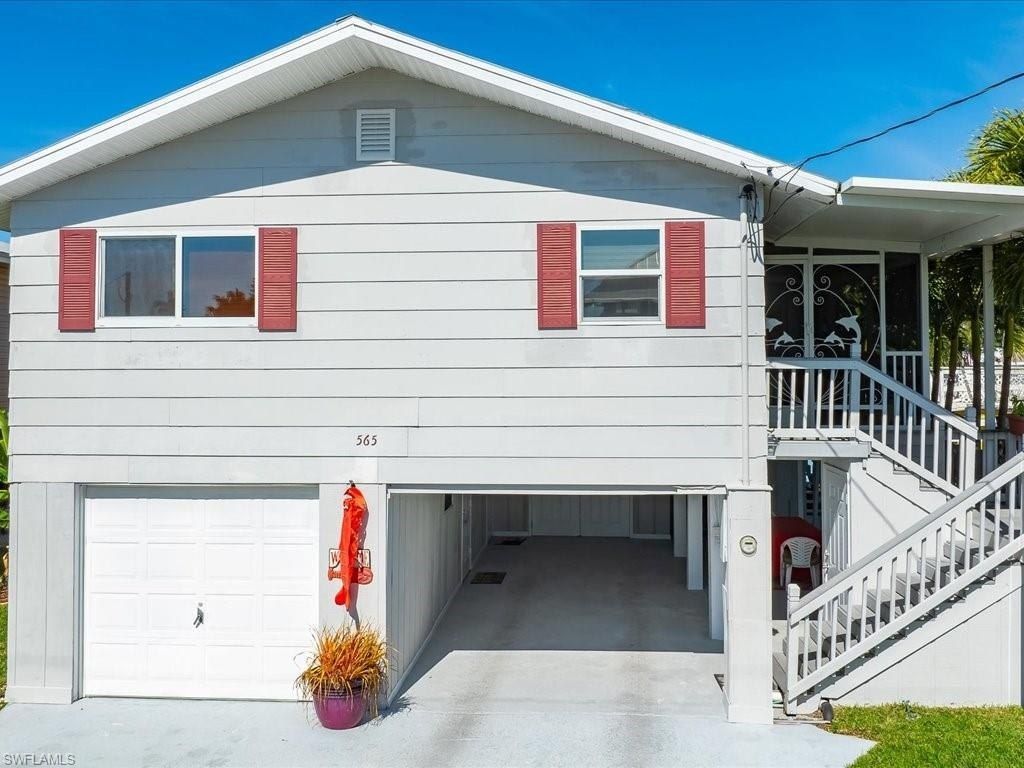 565 Coconut Ave, Goodland, FL 34140 Photo