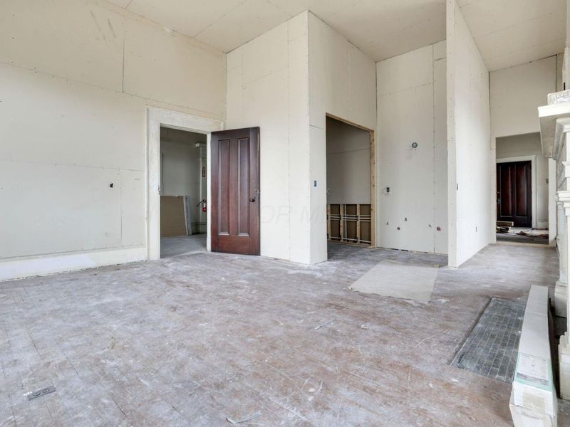 154 E Main Street, Lancaster, OH 43130 Photo 46