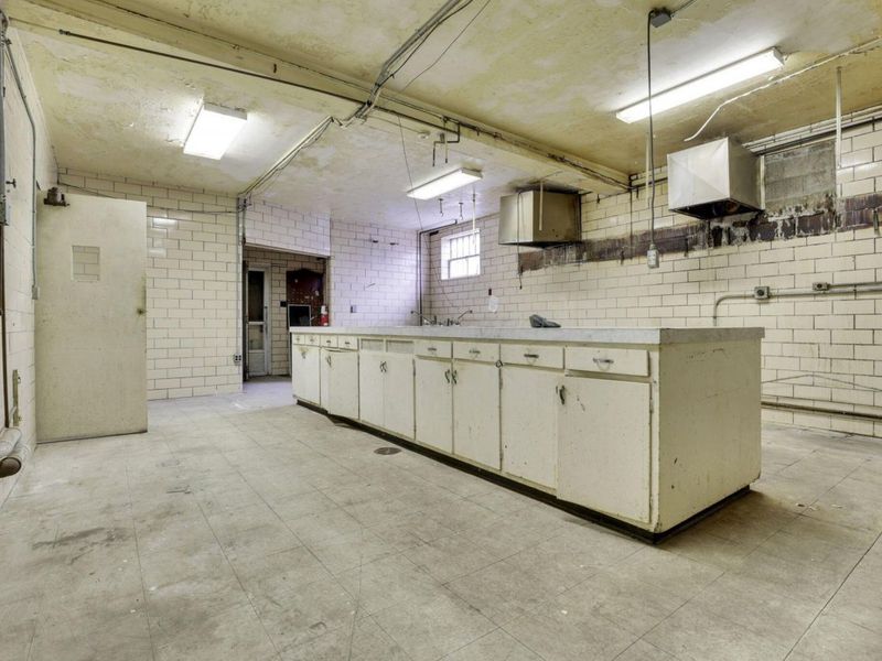 154 E Main Street, Lancaster, OH 43130 Photo 70