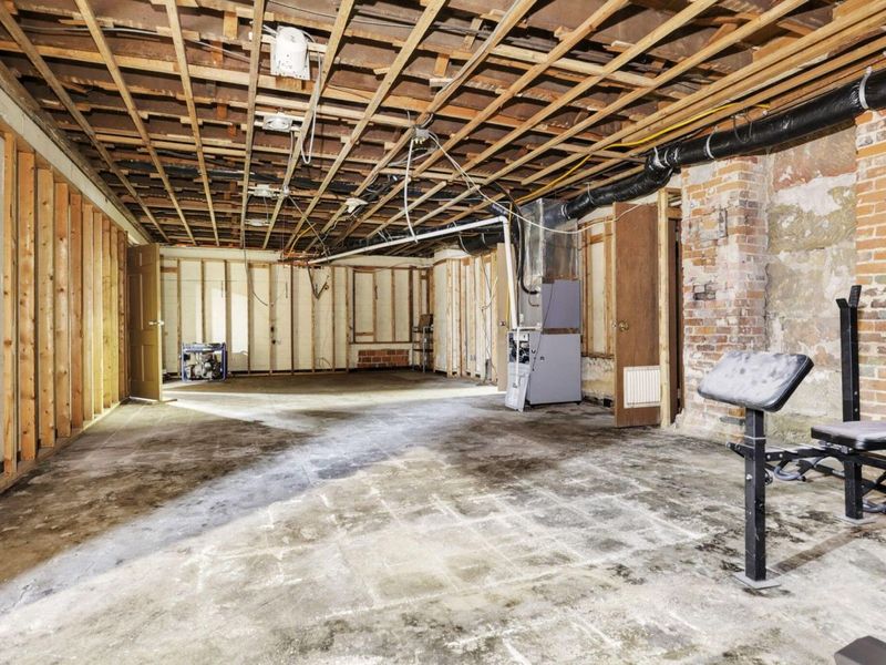 154 E Main Street, Lancaster, OH 43130 Photo 80