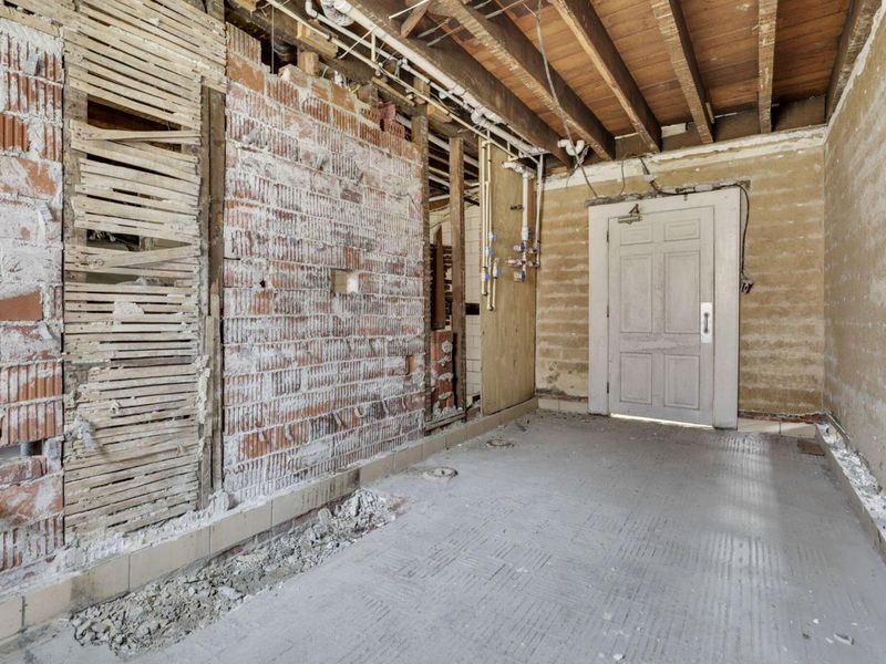 154 E Main Street, Lancaster, OH 43130 Photo 86