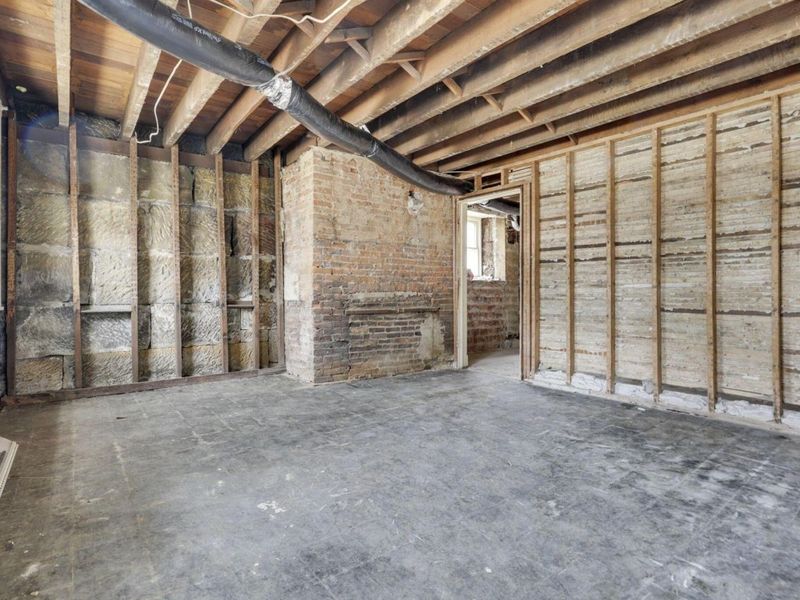 154 E Main Street, Lancaster, OH 43130 Photo 87