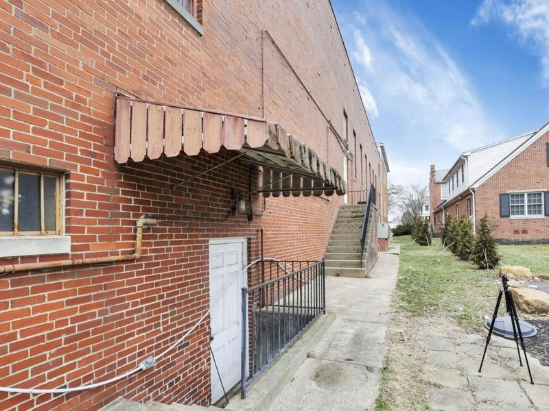 154 E Main Street, Lancaster, OH 43130 Photo 99