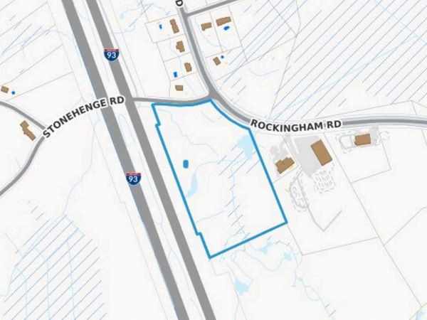 75 Rockingham Road, Londonderry, NH 03053