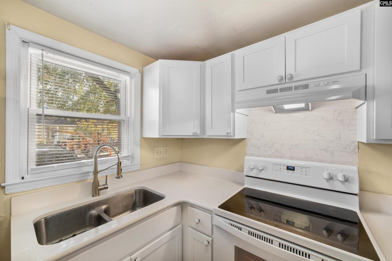 129 Village Walk Photo 12