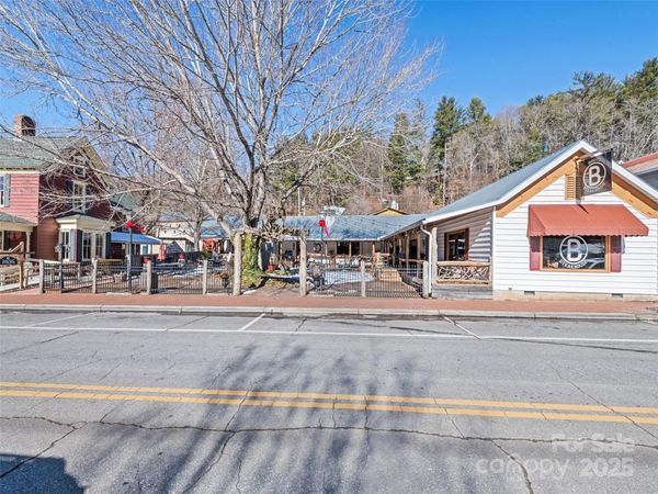 64 Front Street, Dillsboro, NC 28725