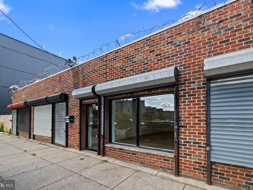 2228 N Front Street, Philadelphia, PA 19133 Main Photo