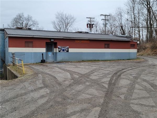 300 N Buffalo Street, Cadiz, OH 43907