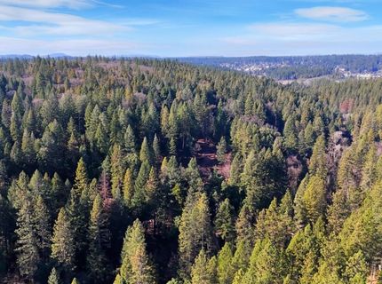 12195-12233 E Bennett Rd, Grass Valley, CA 95945 Photo