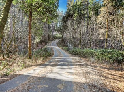 12195-12233 E Bennett Rd, Grass Valley, CA 95945 Photo
