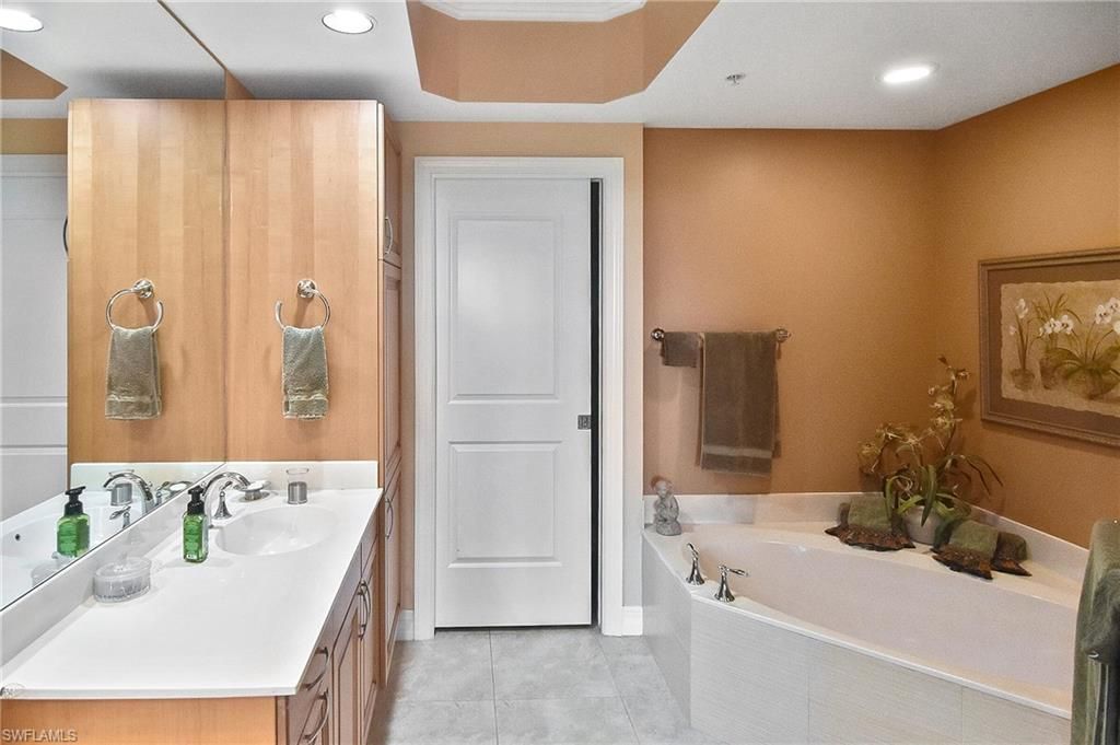14380 Riva Del Lago Dr, Unit 901, Fort Myers, FL 33907 Photo