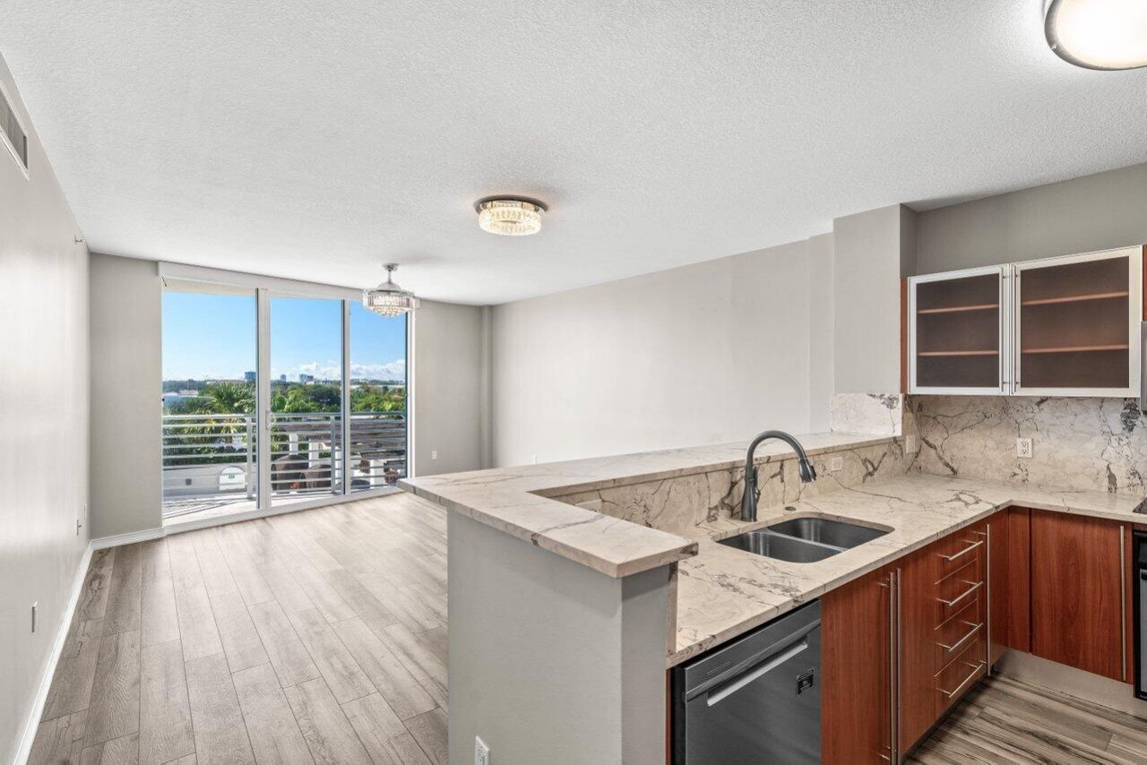 1551 N Flagler Drive, Unit 609, West Palm Beach, FL 33401 Photo