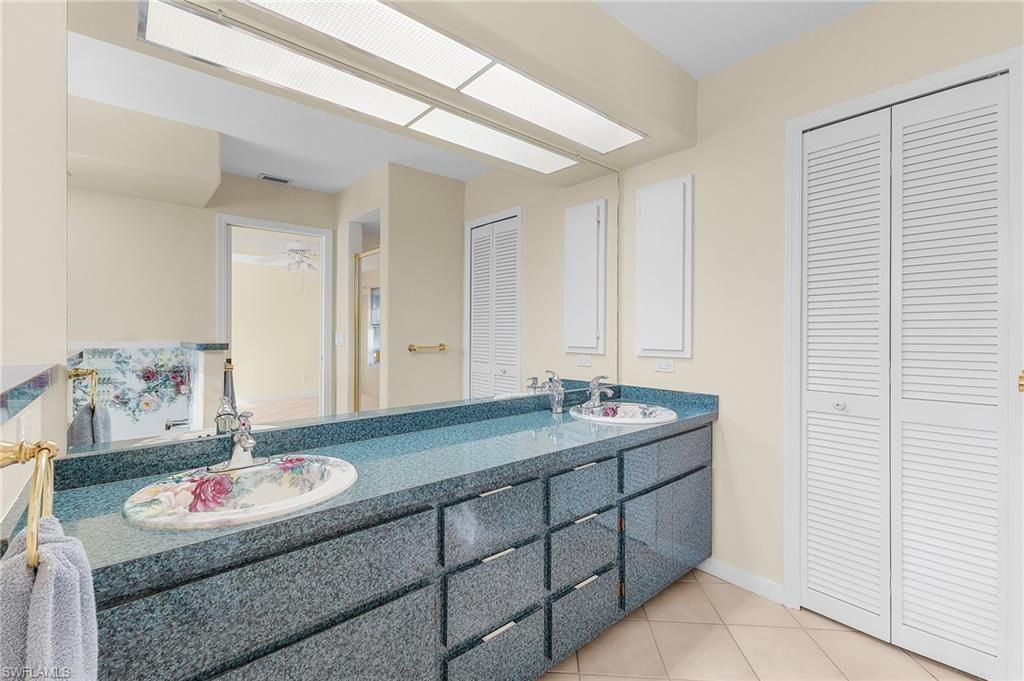 9439 Palm Island Cir, North Fort Myers, FL 33903 Photo