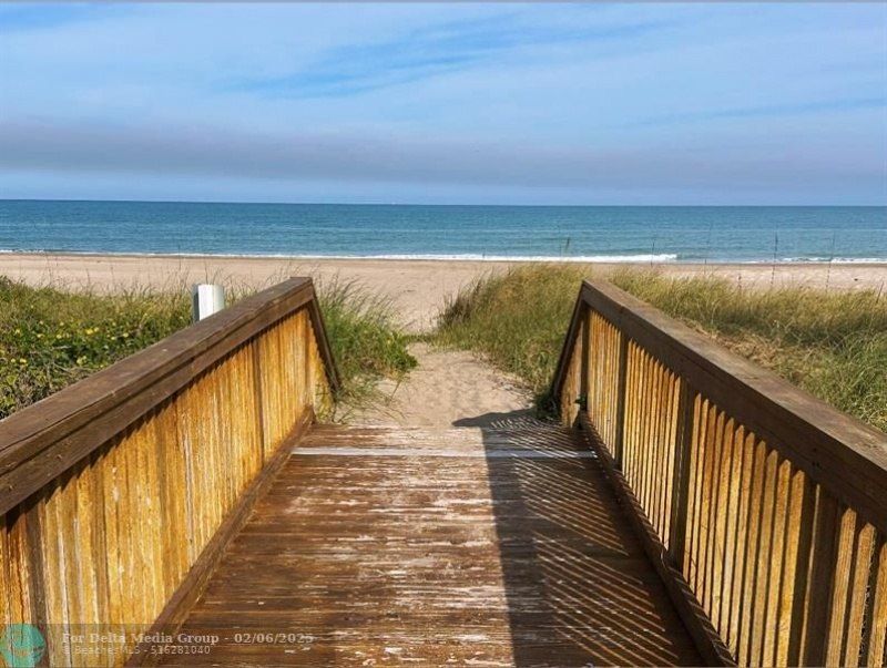 4865 Watersong Way, Hutchinson Island, FL 34949 Photo