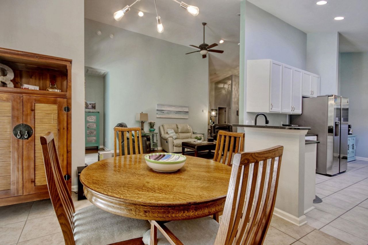 414 Grand Cypress Way Photo 12