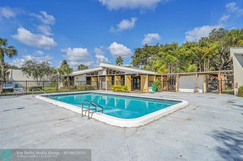 3300 Atlanta Street, Unit 15F, Hollywood, FL 33021 Photo