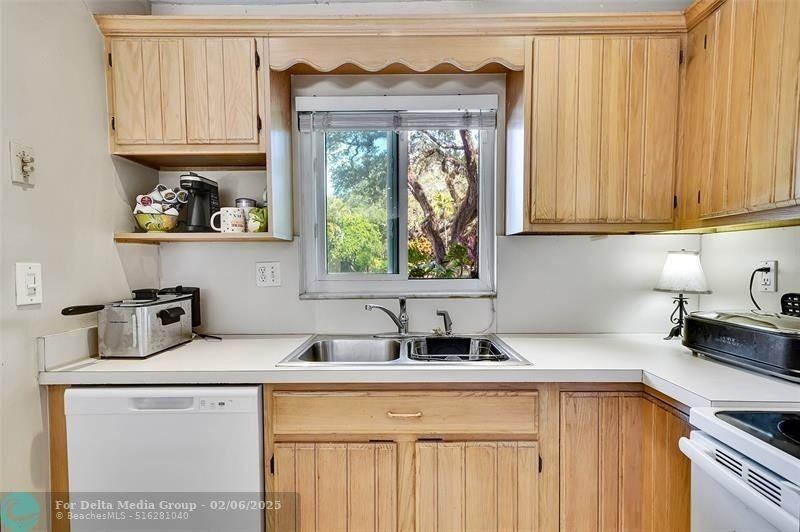 3300 Atlanta Street, Unit 15F, Hollywood, FL 33021 Photo