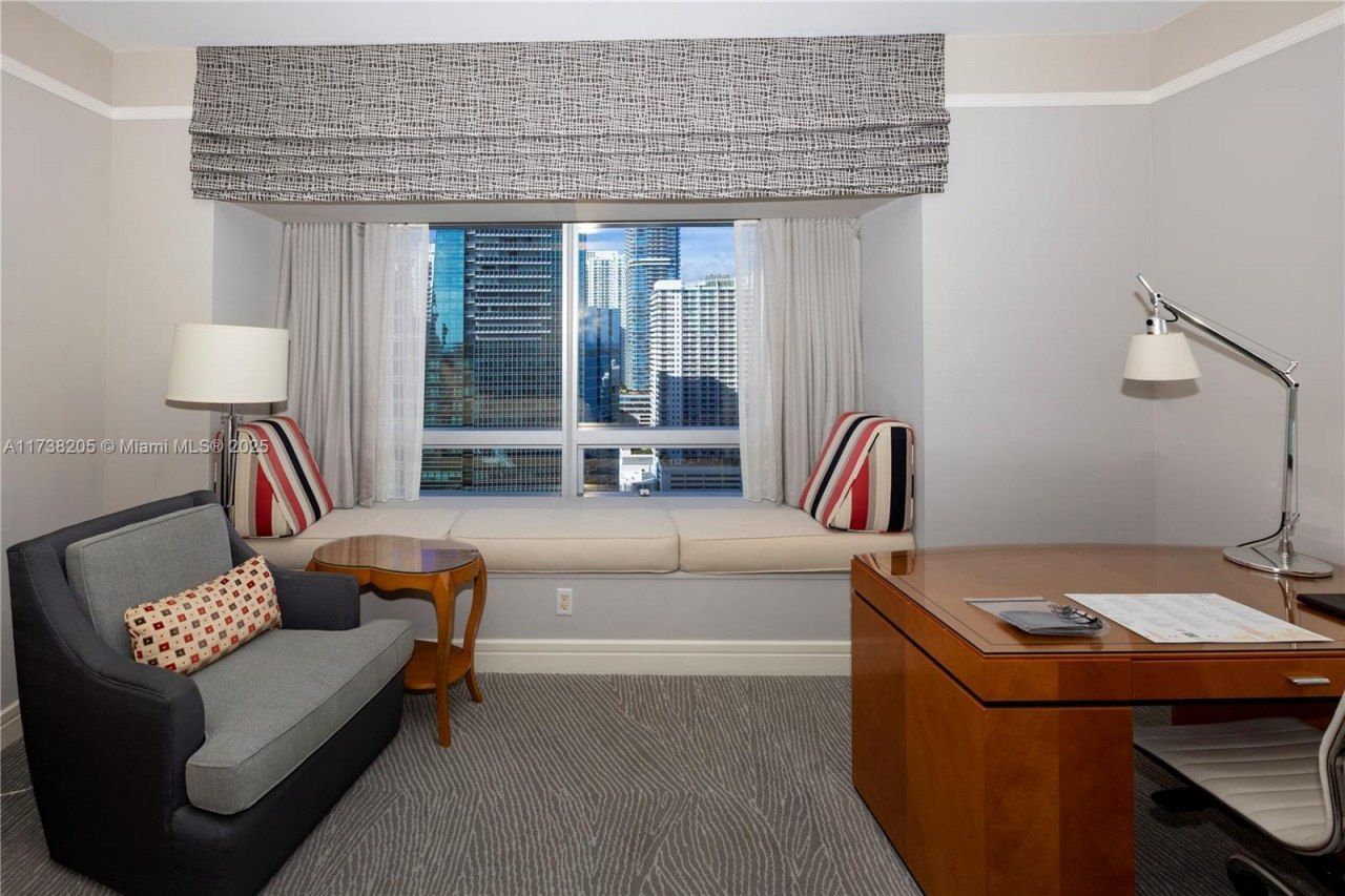 1435 Brickell Ave, Unit 3010, Miami, FL 33131 Photo