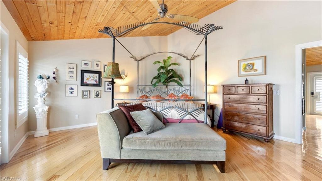 1307 Isabel Dr, Sanibel, FL 33957 Photo