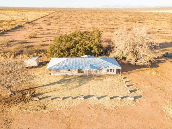 4842 W Gleeson Road, Elfrida, AZ 85610