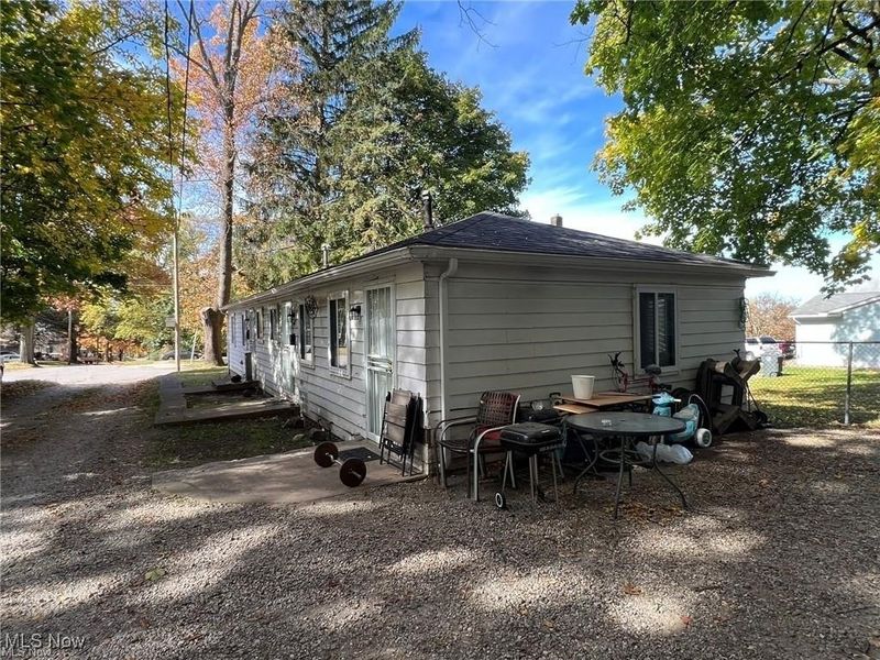 985-987 Diana Avenue, Akron, OH 44307 Photo 5