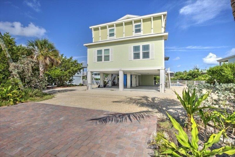227 Sombrero Beach Road, Unit 1, Marathon, FL 33050 Photo