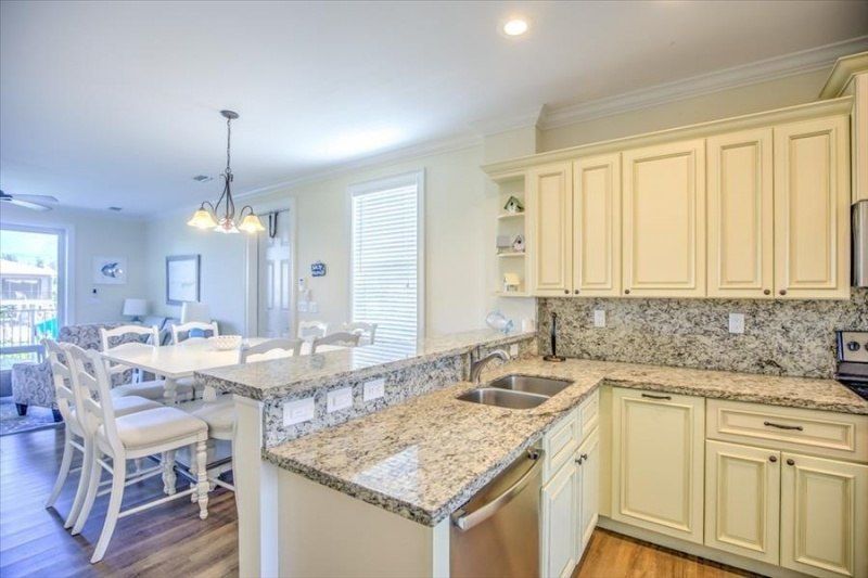 227 Sombrero Beach Road, Unit 1, Marathon, FL 33050 Photo