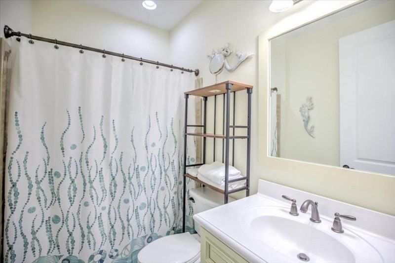 227 Sombrero Beach Road, Unit 1, Marathon, FL 33050 Photo