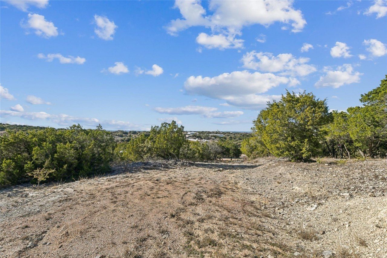 6001 La Paloma Ln, Lago Vista, TX 78645 Main Photo