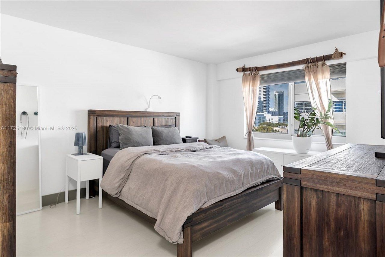 1025 Alton Rd, Unit 602, Miami Beach, FL 33139 Photo