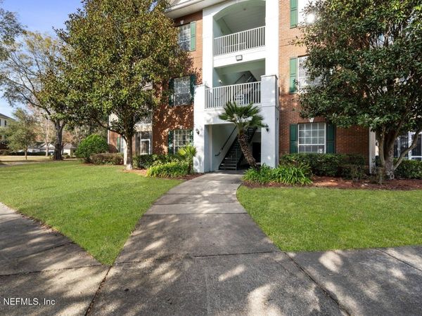 785 OAKLEAF PLANTATION Parkway, Unit 622, Orange Park, FL 32065