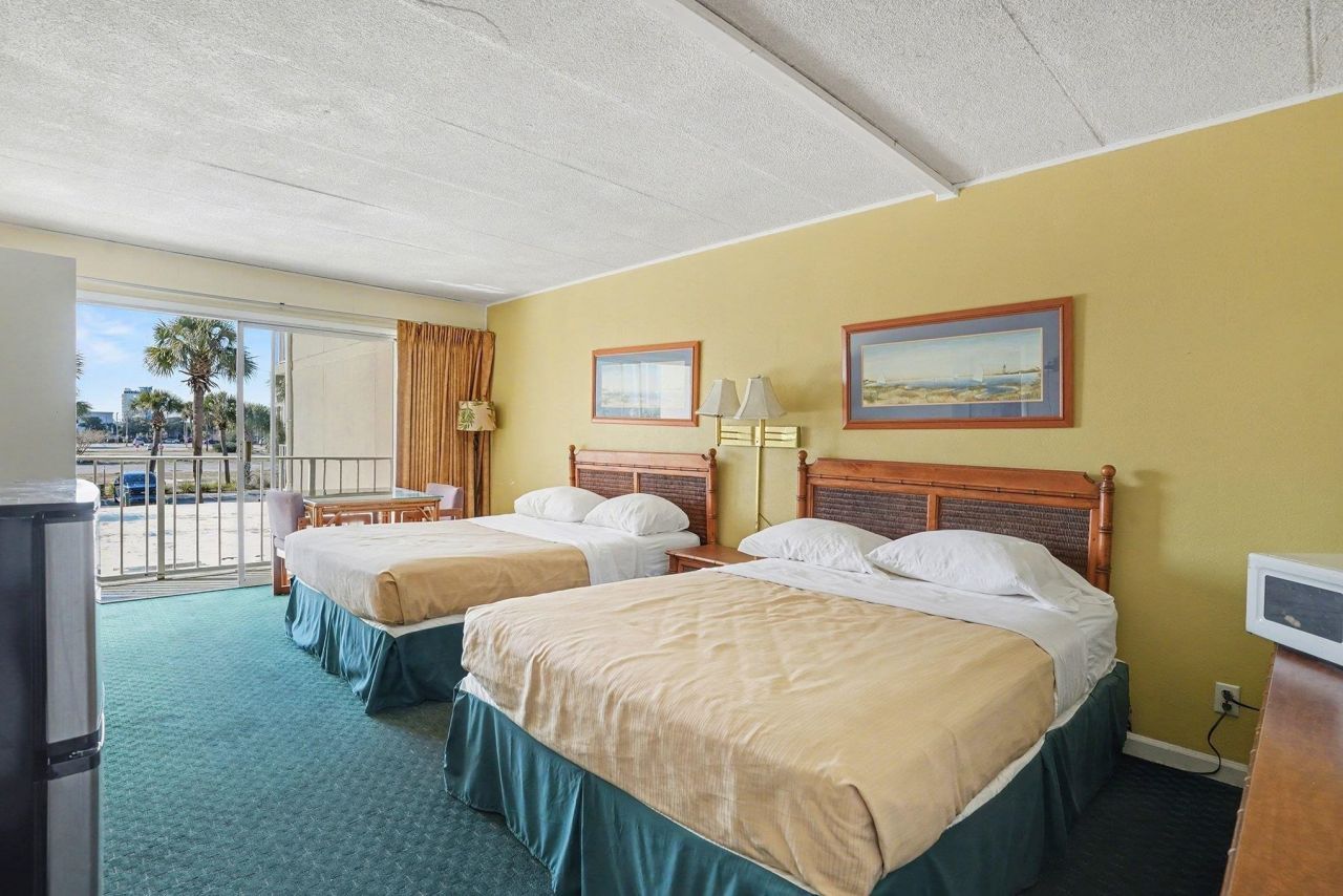 1805 N Ocean Blvd. N Photo 13