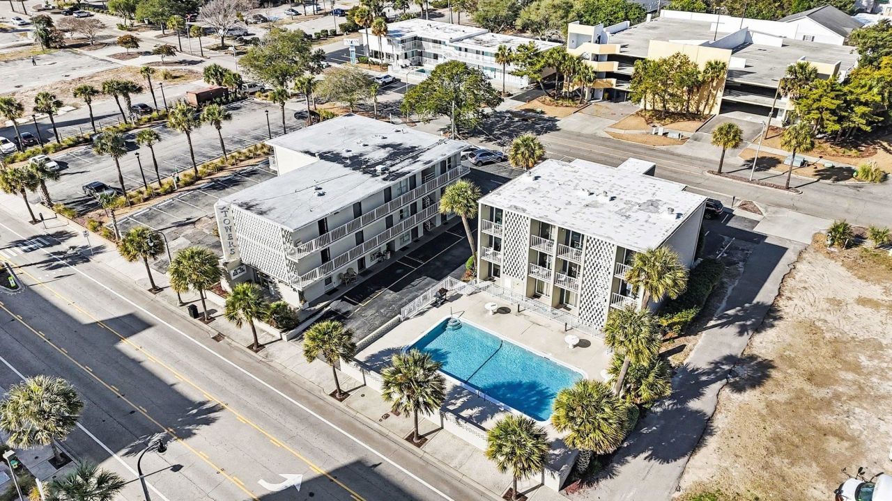 1805 N Ocean Blvd. N Photo 41