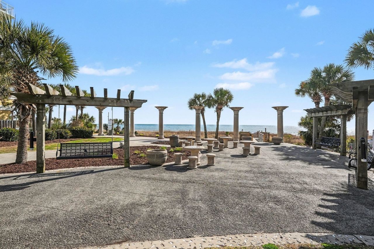1805 N Ocean Blvd. N Photo 43