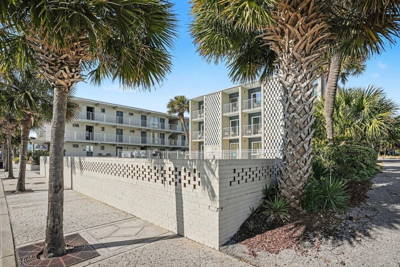 1805 N Ocean Blvd. N Photo 8