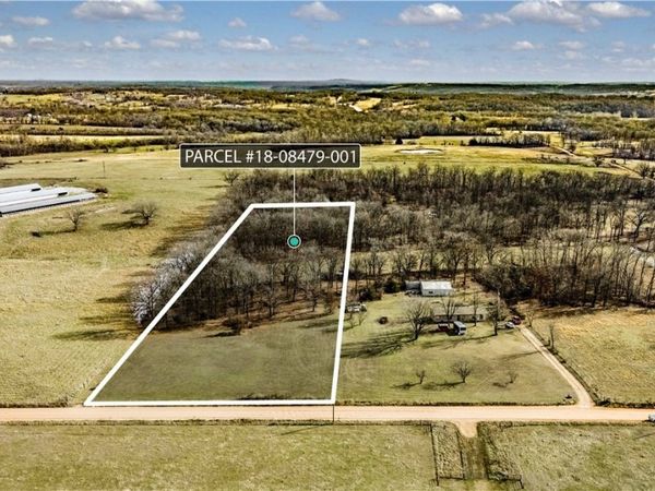 N Gaiche Road, Gentry, AR 72734