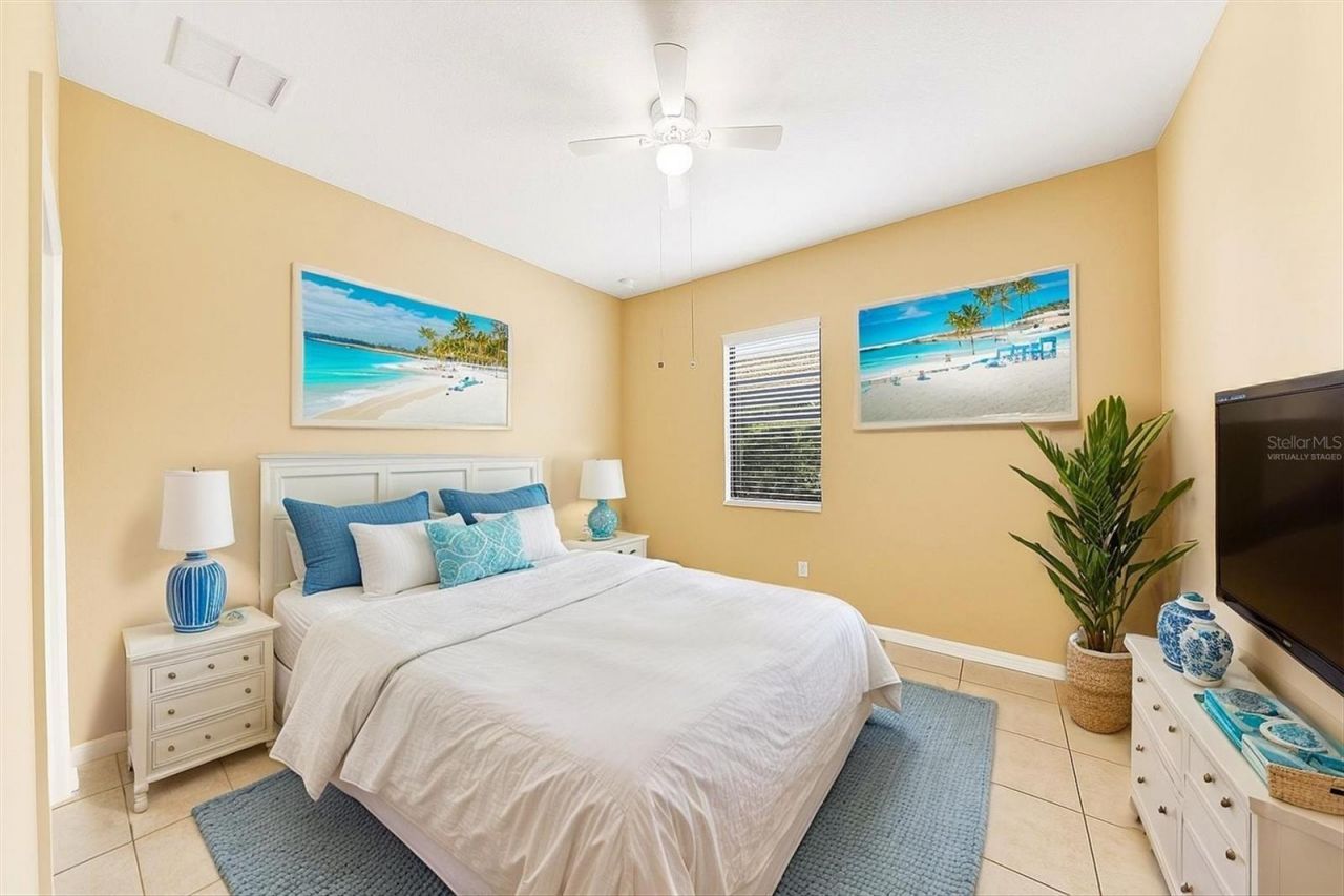 9214 Raes Creek Place, Palmetto, FL 34221 Photo