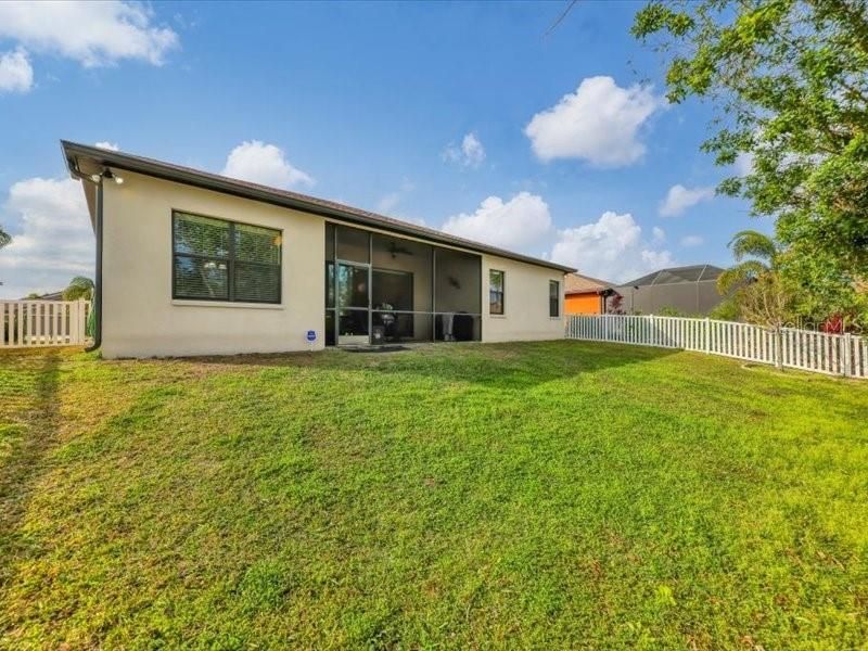 9214 Raes Creek Place, Palmetto, FL 34221 Photo